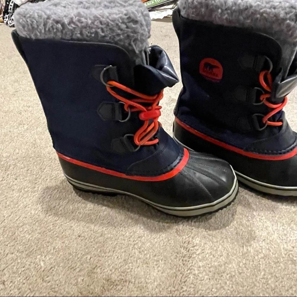 Sorel yoot snow ❄️ boots size 5
